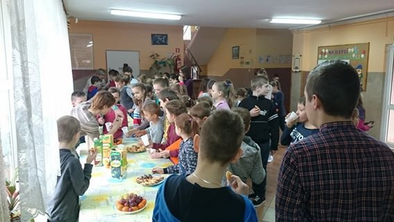 Warsztaty liturgiczno-muzyczne dla scholii dziecięcej i ministrantów w Wydmusach